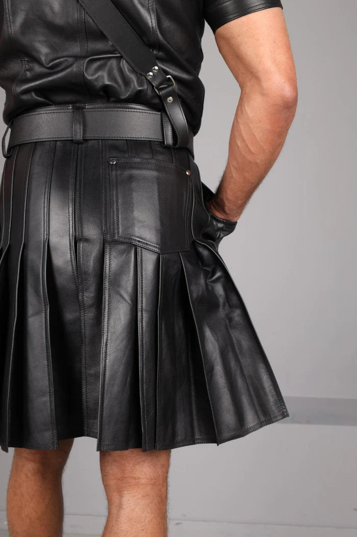 BLACK LEATHER KILT