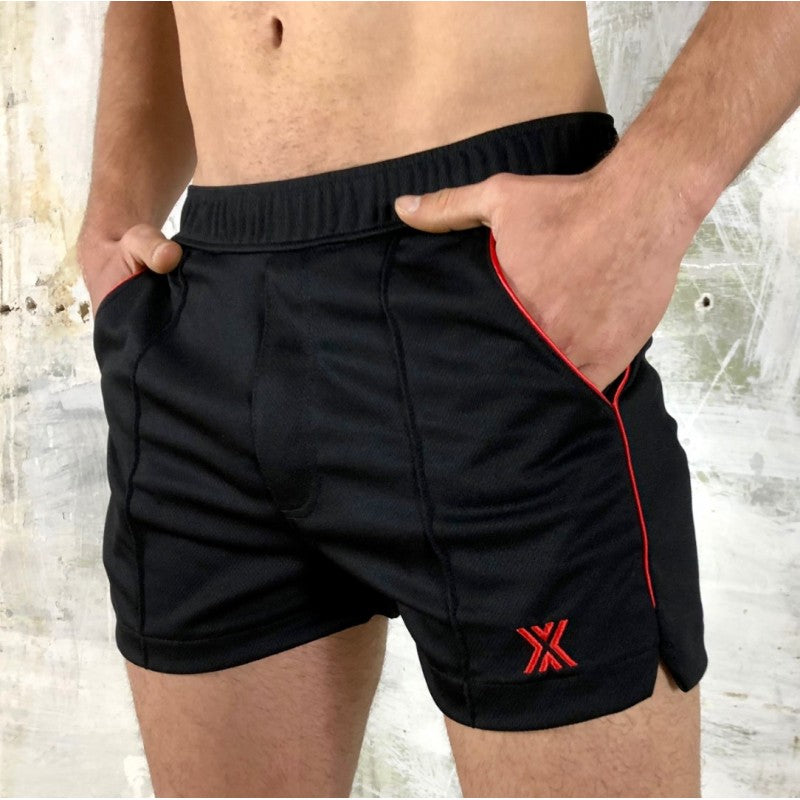 T-CLASS SHORT -BLACK/RED