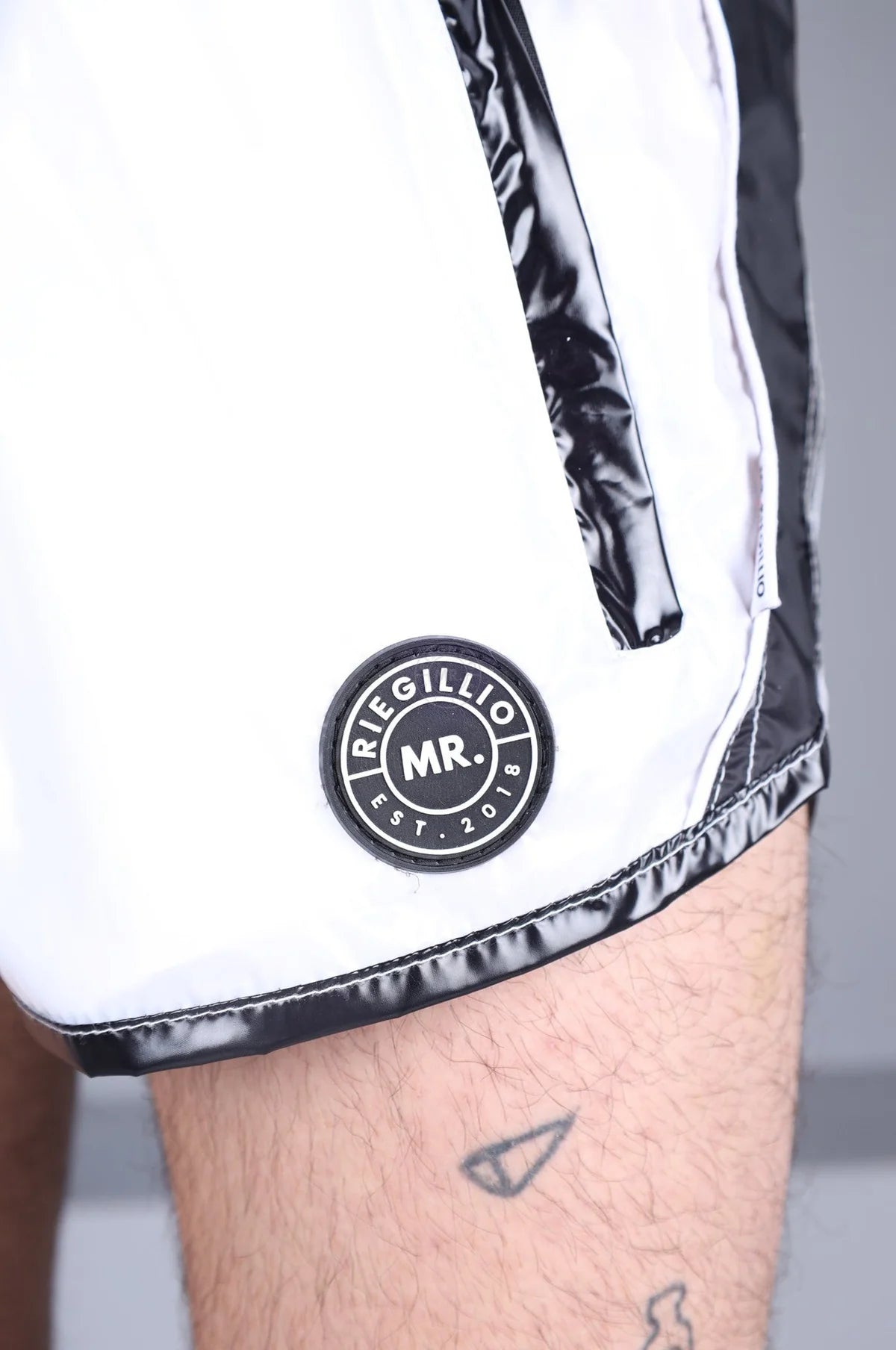 SHINY NYLON 24 TRACKSUIT MINI SHORT - WHITE