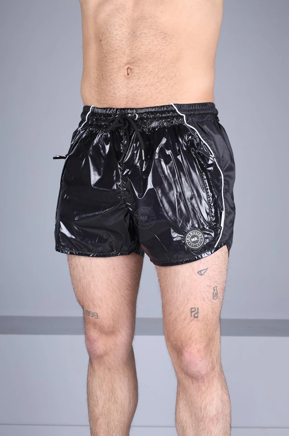 SHINY NYLON 24 TRACKSUIT MINI SHORT - BLACK
