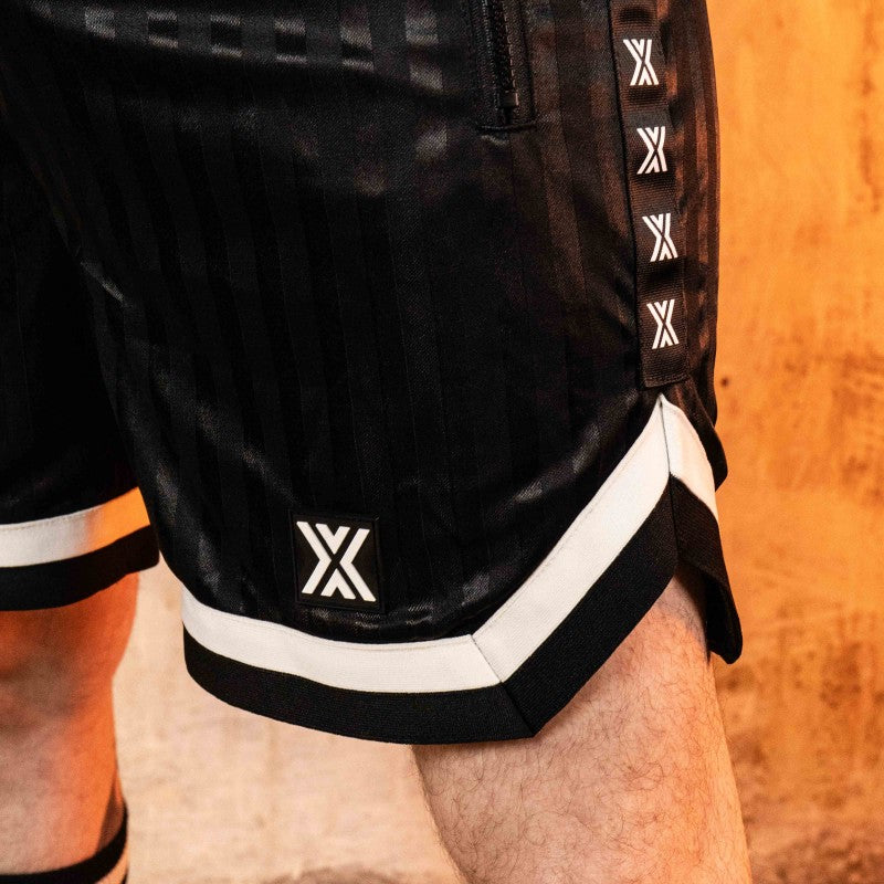 ASSBALL SHORT - SILKY - BLACK/WHITE