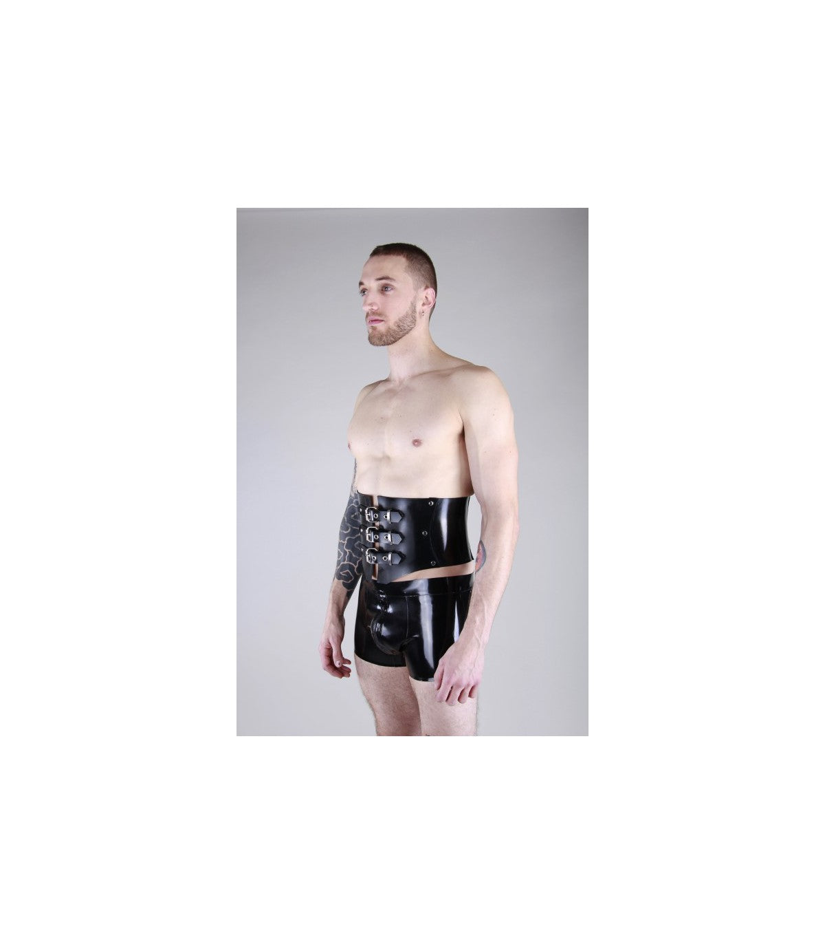 THREE BUCKLE CINCHER